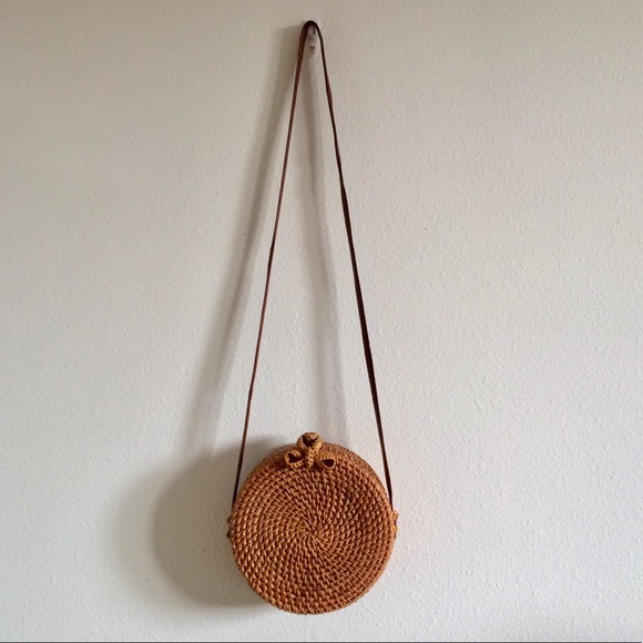 Urban Outfitters Handbags - Woven Circle Bag
